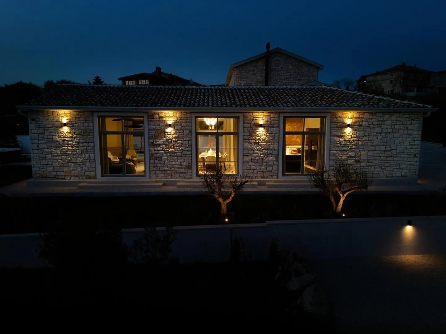 Villa In Pietra Vranje Selo