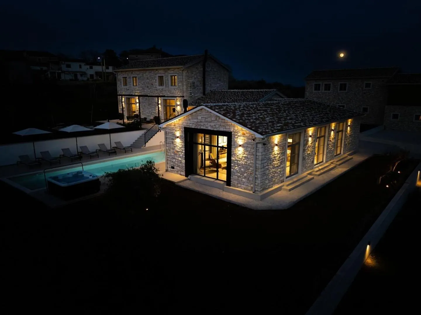 Villa In Pietra Vranje Selo Kroatië