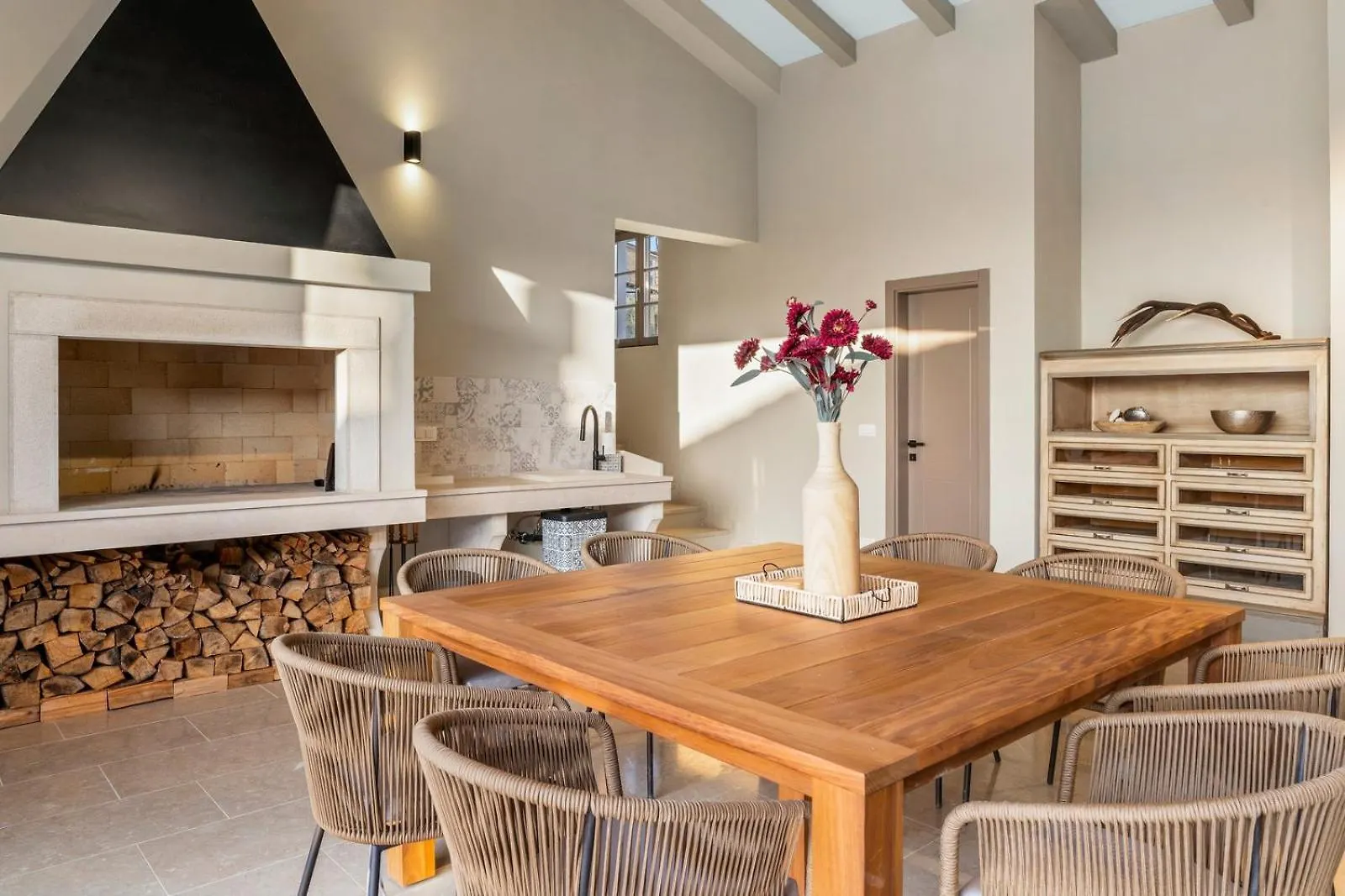 Villa In Pietra Vranje Selo